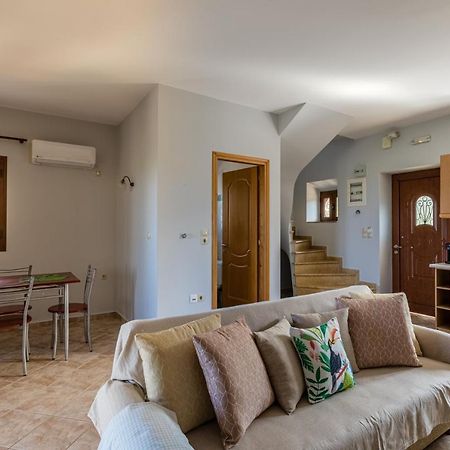 Chioureas Apartments Lévktron Dış mekan fotoğraf