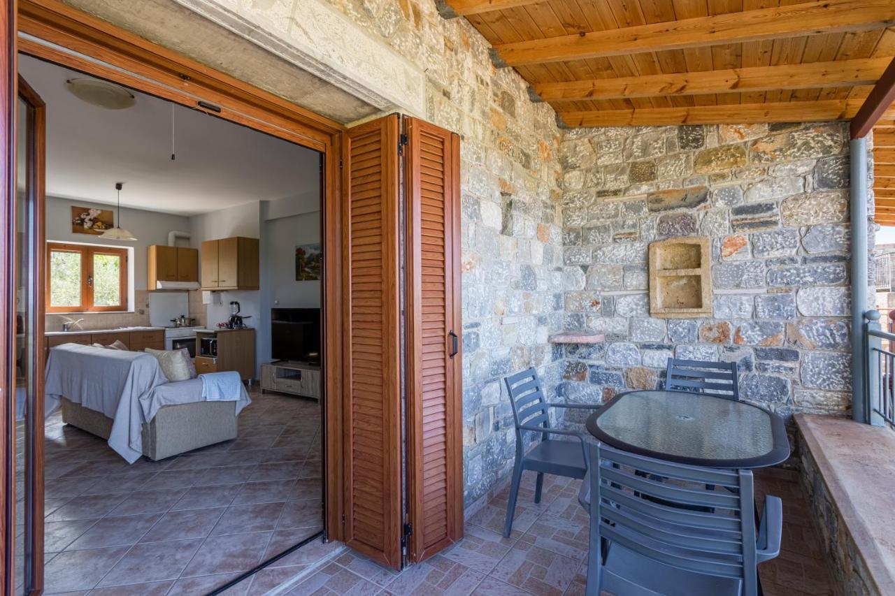 Chioureas Apartments Lévktron Dış mekan fotoğraf