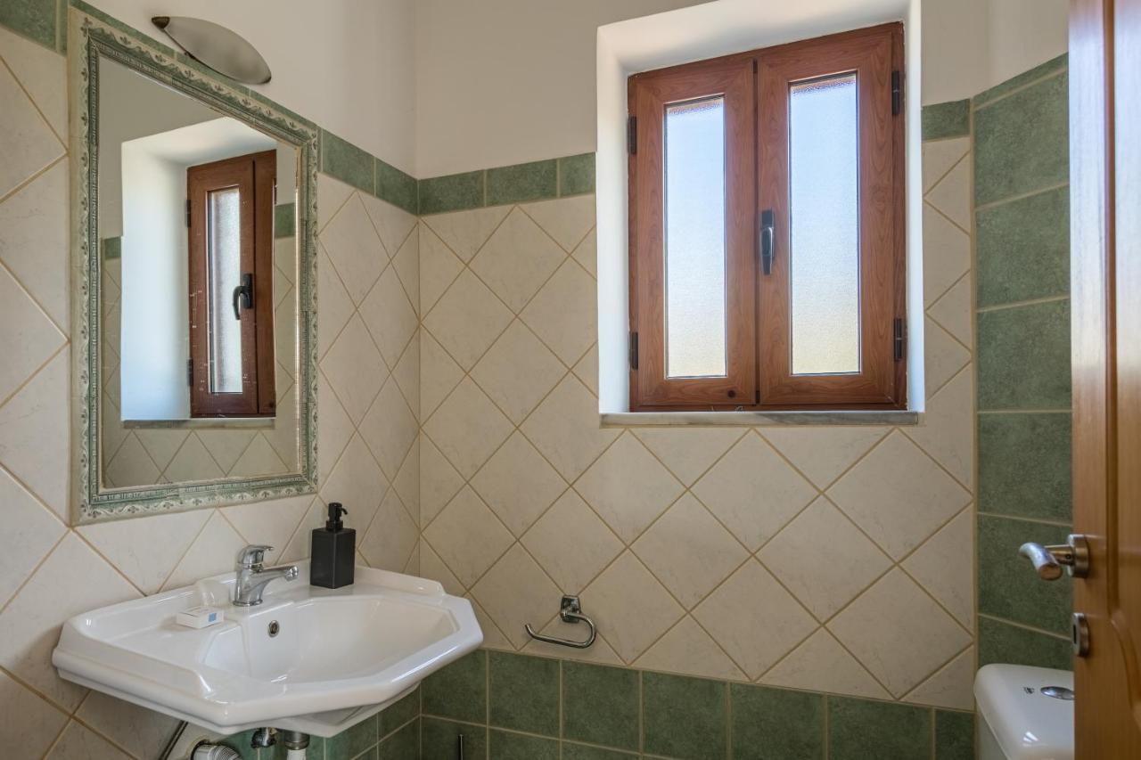 Chioureas Apartments Lévktron Dış mekan fotoğraf