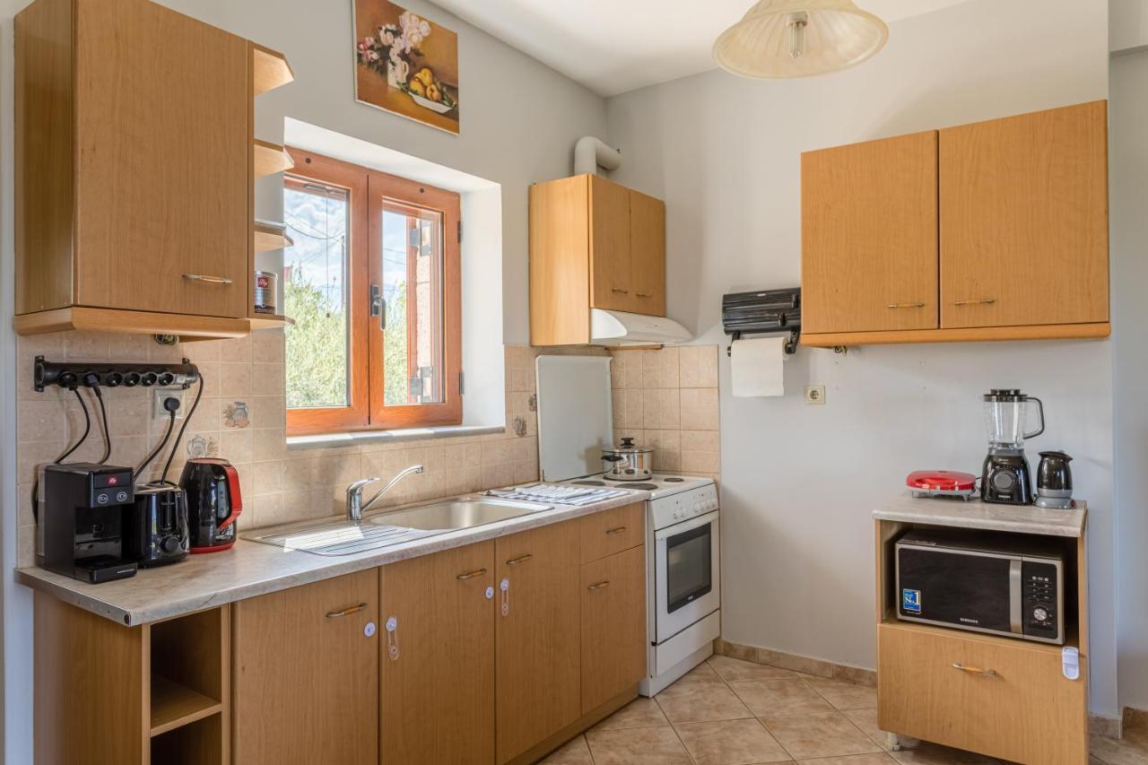 Chioureas Apartments Lévktron Dış mekan fotoğraf
