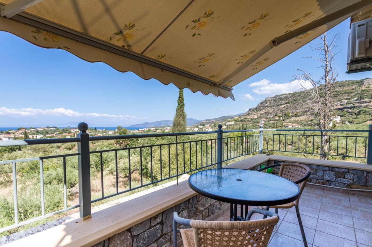Chioureas Apartments Lévktron Dış mekan fotoğraf