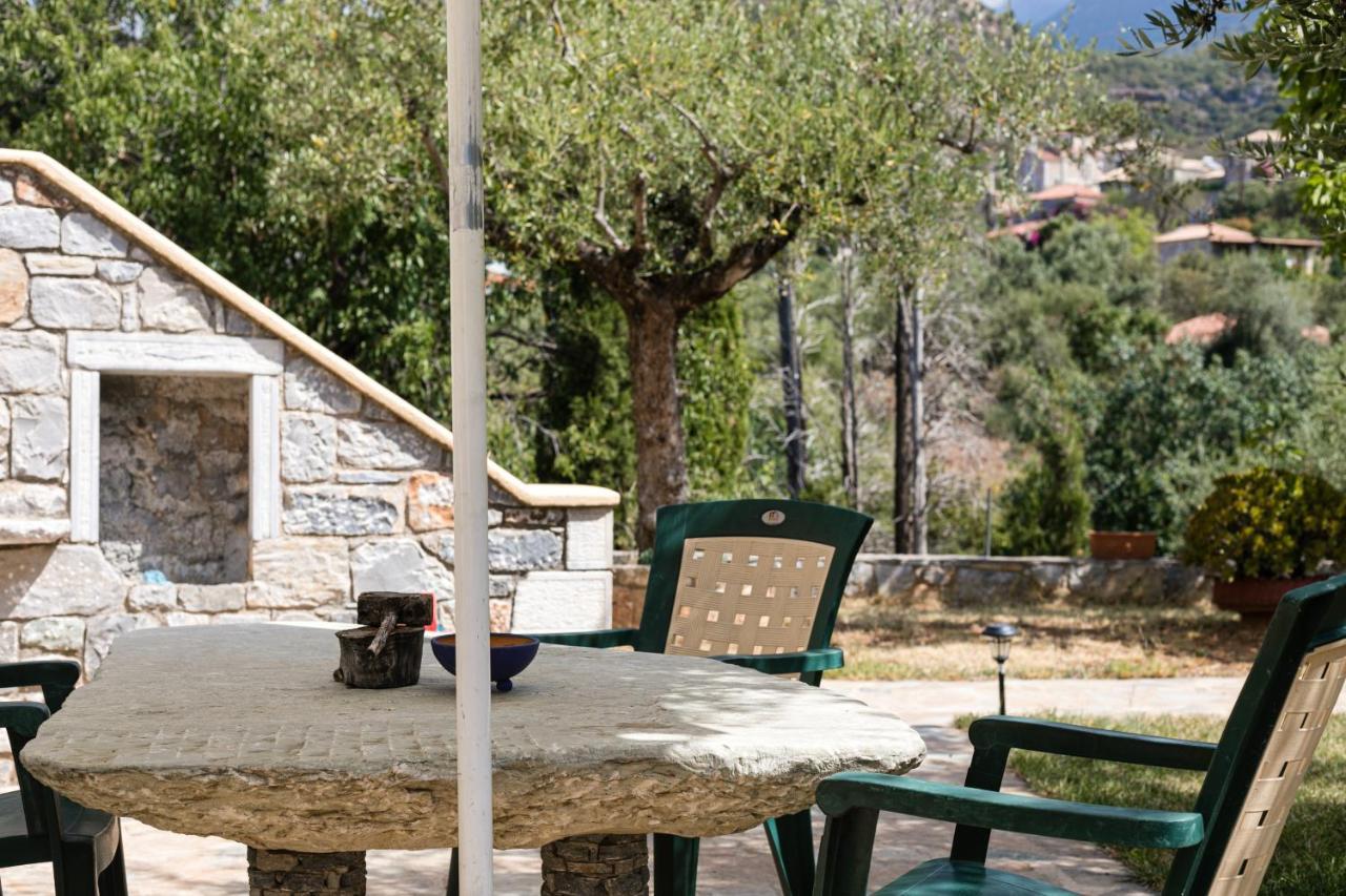 Chioureas Apartments Lévktron Dış mekan fotoğraf